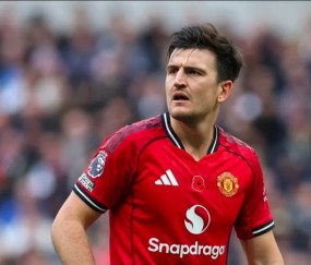 kaiyun-曼联拒绝马奎尔转会报价，卡里克确认留队|太阳报|老特拉福德|英媒|哈里-马奎尔|ac米兰_新浪体育_新浪新闻