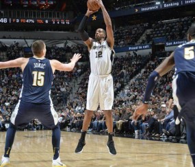 kaiyun-【人物】提前下车！阿德的6年马刺生涯 遗憾大于喜悦