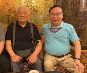 云开体育-国足泰斗年维泗93周岁寿宴，石雪清与众多名宿相聚，看看都有谁？|大连|中国足球|徐根宝|中国男足|国足主帅_新浪体育_新浪新闻