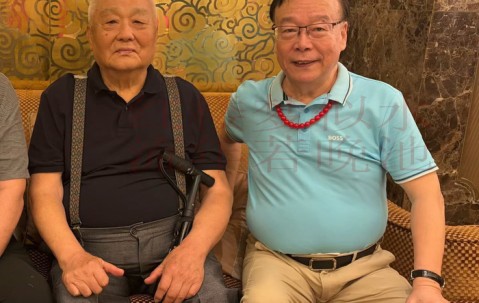 云开体育-国足泰斗年维泗93周岁寿宴，石雪清与众多名宿相聚，看看都有谁？|大连|中国足球|徐根宝|中国男足|国足主帅_新浪体育_新浪新闻
